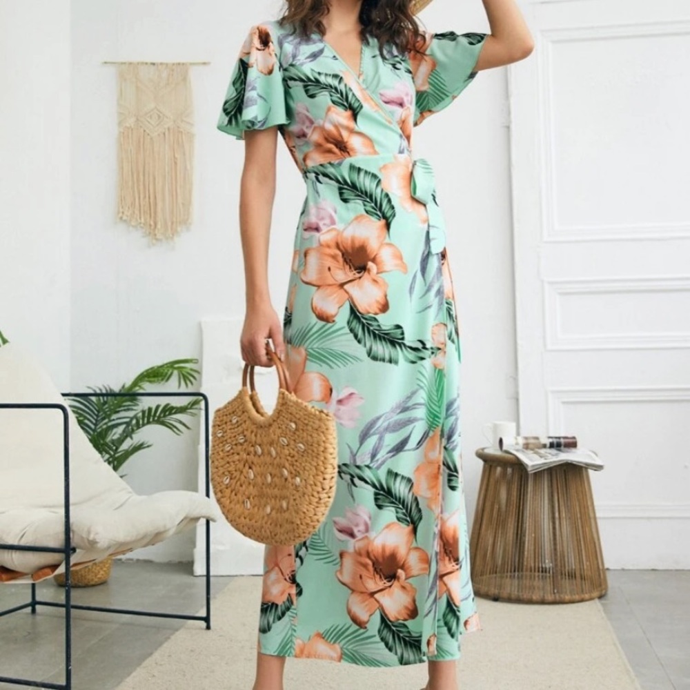 SOLD New colourful summer midi dress